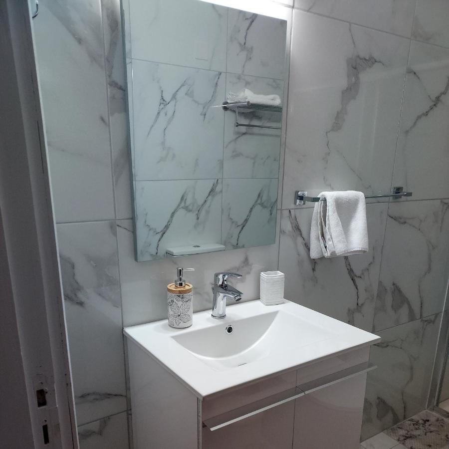 Artemis House Apartment Limassol Ngoại thất bức ảnh